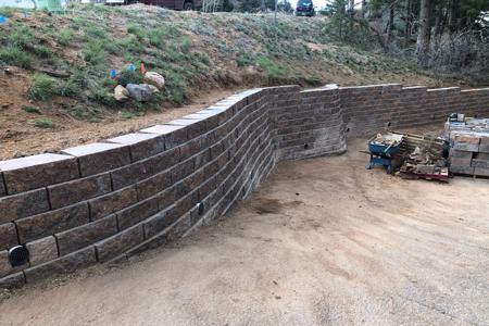 Segmental retaining wall along a driveway in Palmer Lake, Colorado
